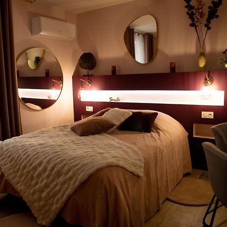 Studio Coeur De Ville Sanary Tres Cosy Parking Bagian luar foto