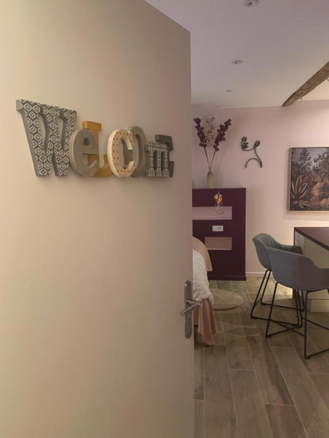 Studio Coeur De Ville Sanary Tres Cosy Parking Bagian luar foto