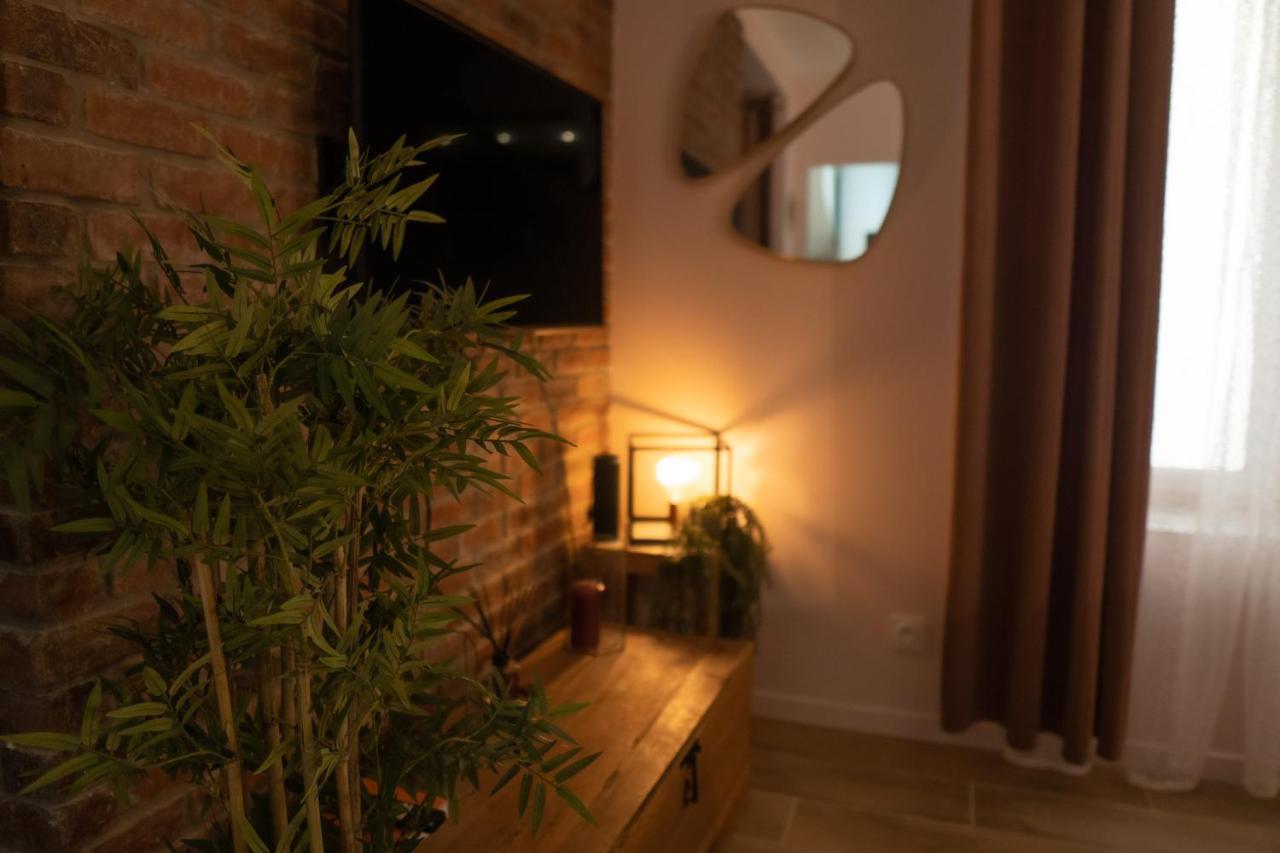 Studio Coeur De Ville Sanary Tres Cosy Parking Bagian luar foto