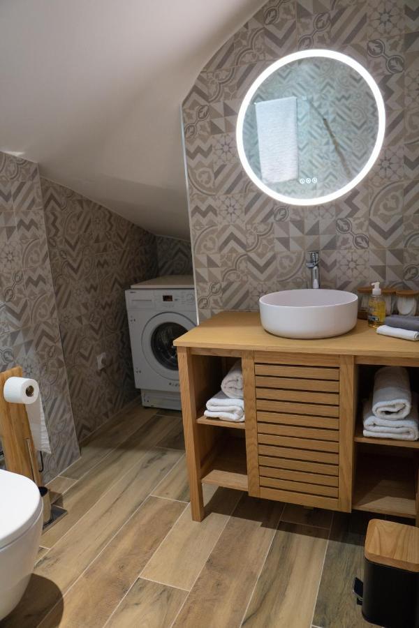 Studio Coeur De Ville Sanary Tres Cosy Parking Bagian luar foto